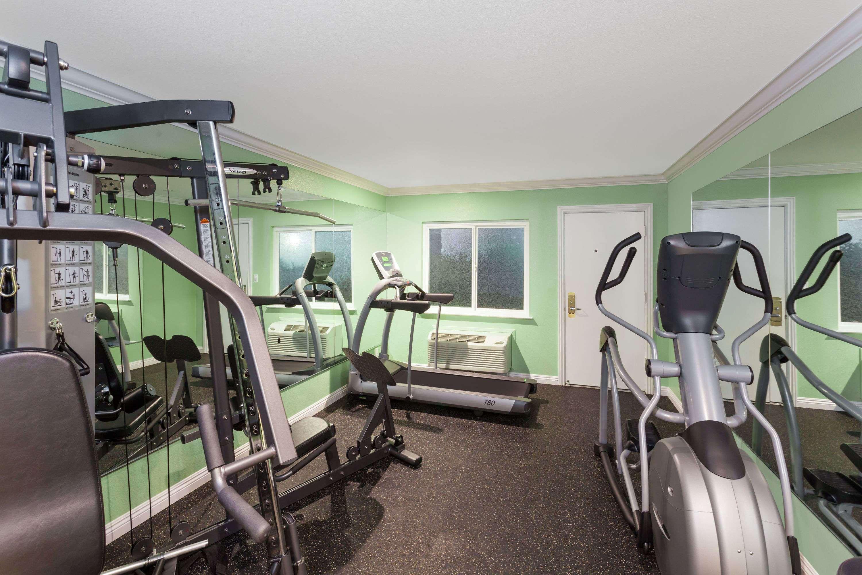 Travelodge By Wyndham Orange County Airport/ Коста-Меса Екстер'єр фото